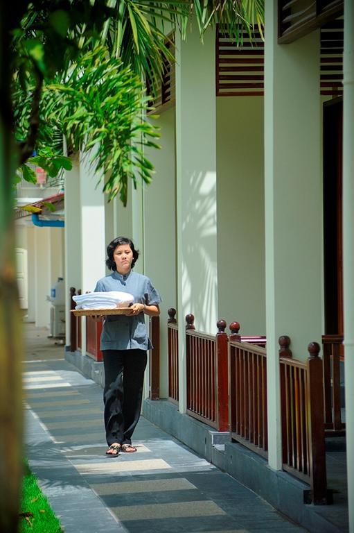 Royal Golden View Hotel Yangón Exterior foto